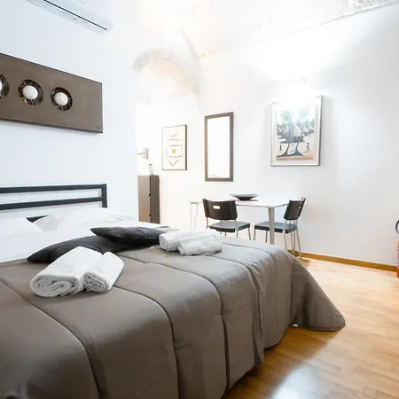 Apartment Roka Bari